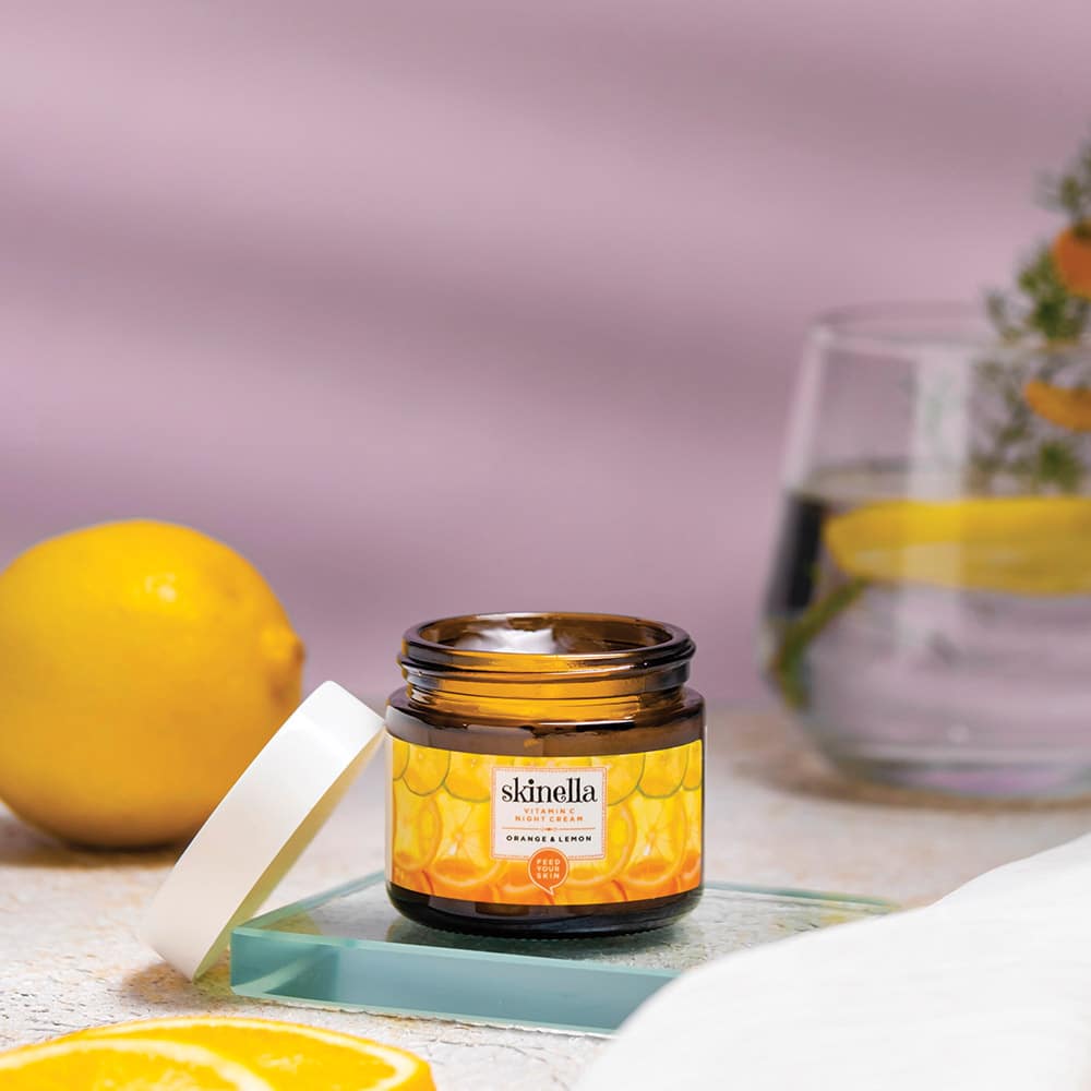 Pineapple Extract & Bakuchiol Vitamin C Night Cream